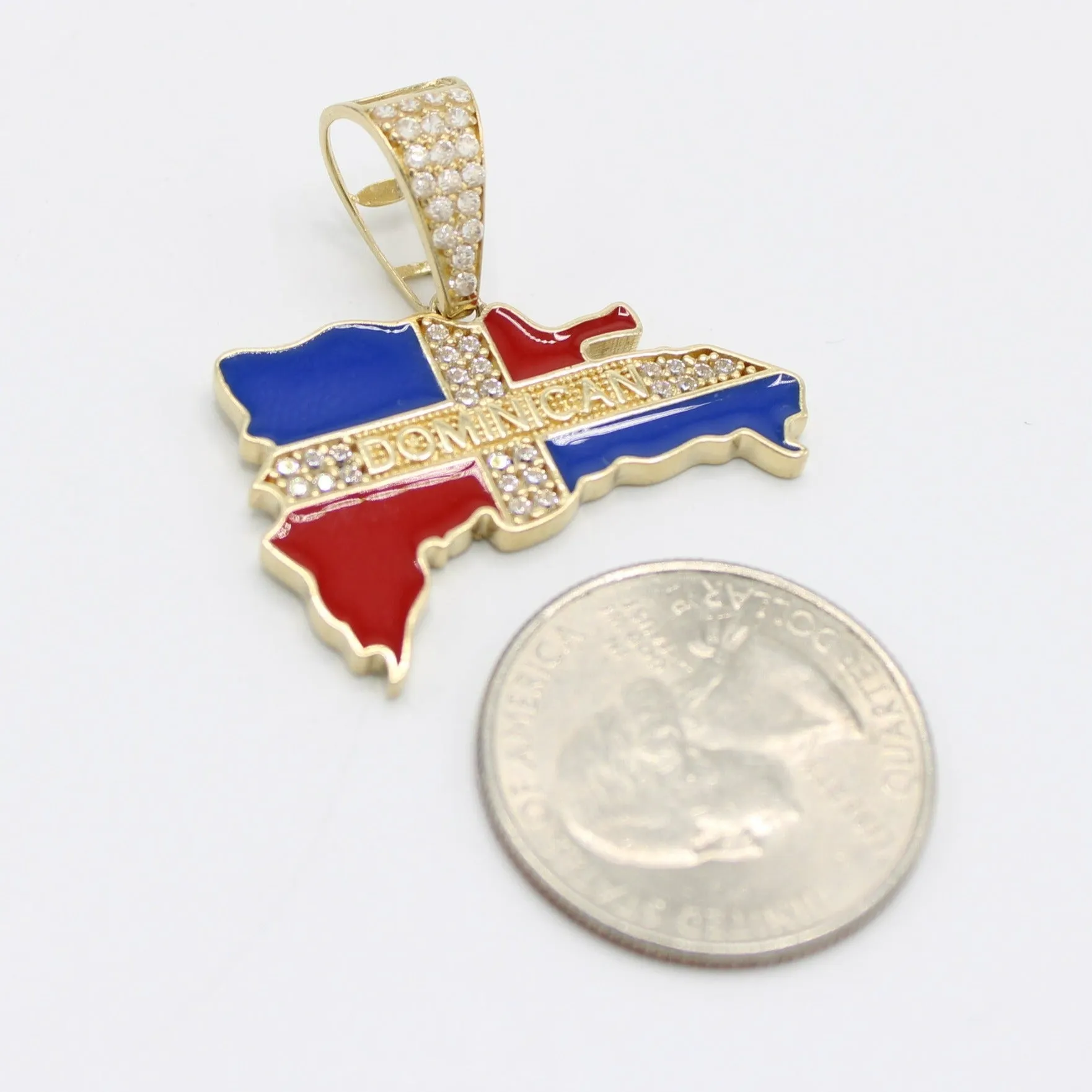 14K Dominican Map with Flag Cz Stones Yellow Gold