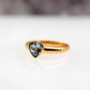 14k Gold 1.03 ct Aquamarine Sweetheart Ring