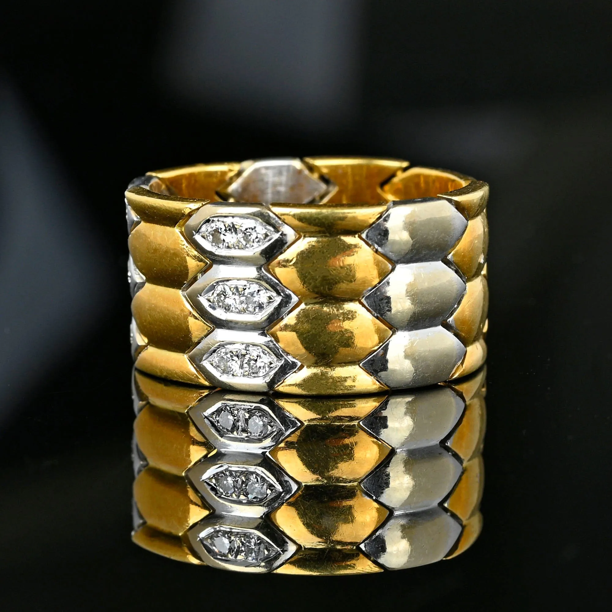 18K Gold Articulated Wide Diamond Snake Ring Band