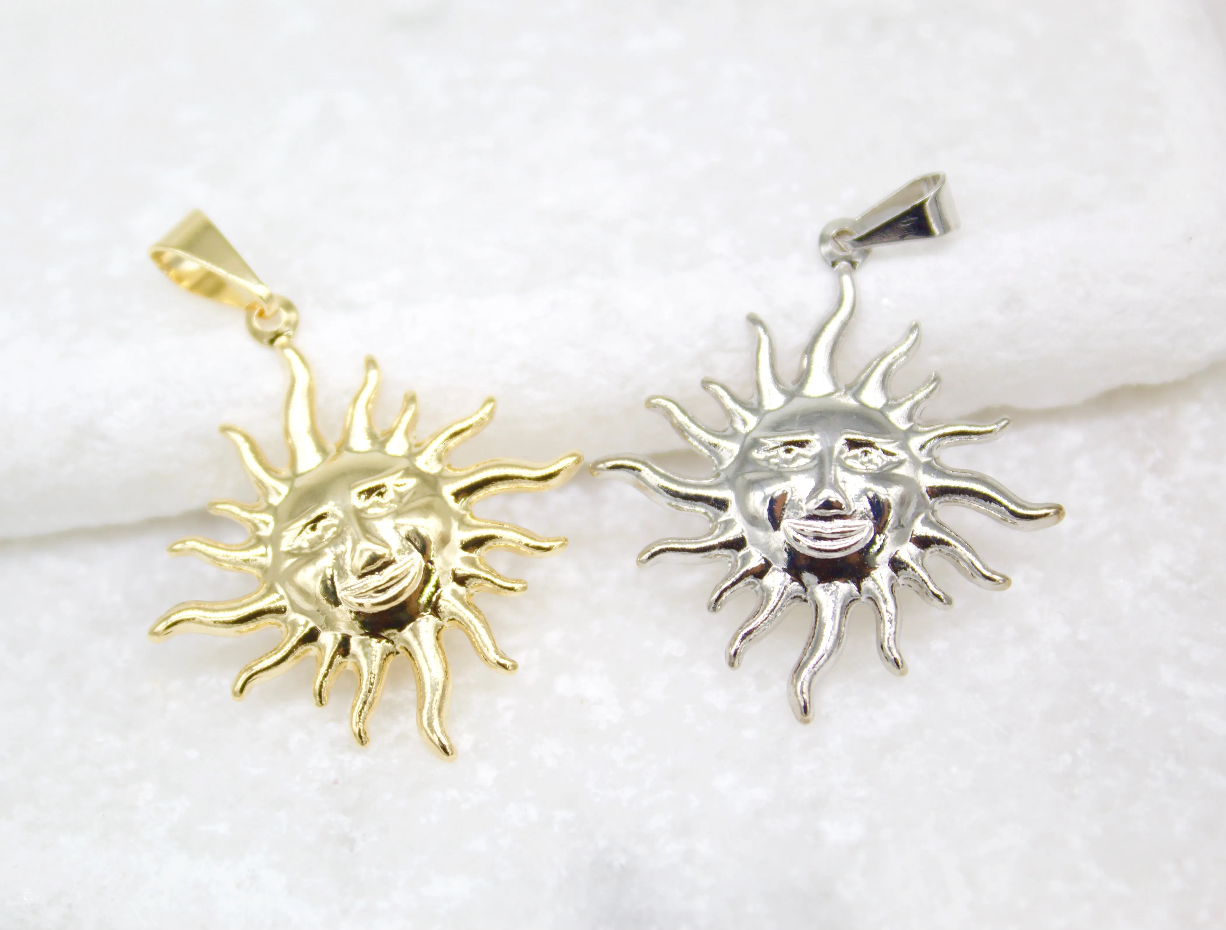 18K Gold Filled Dainty Celestial Sun Charm Pendant (A23)