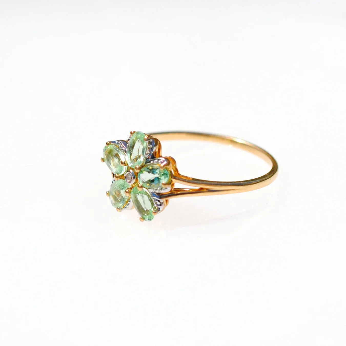 9k Yellow Gold Green Peppermint Tourmaline Ring