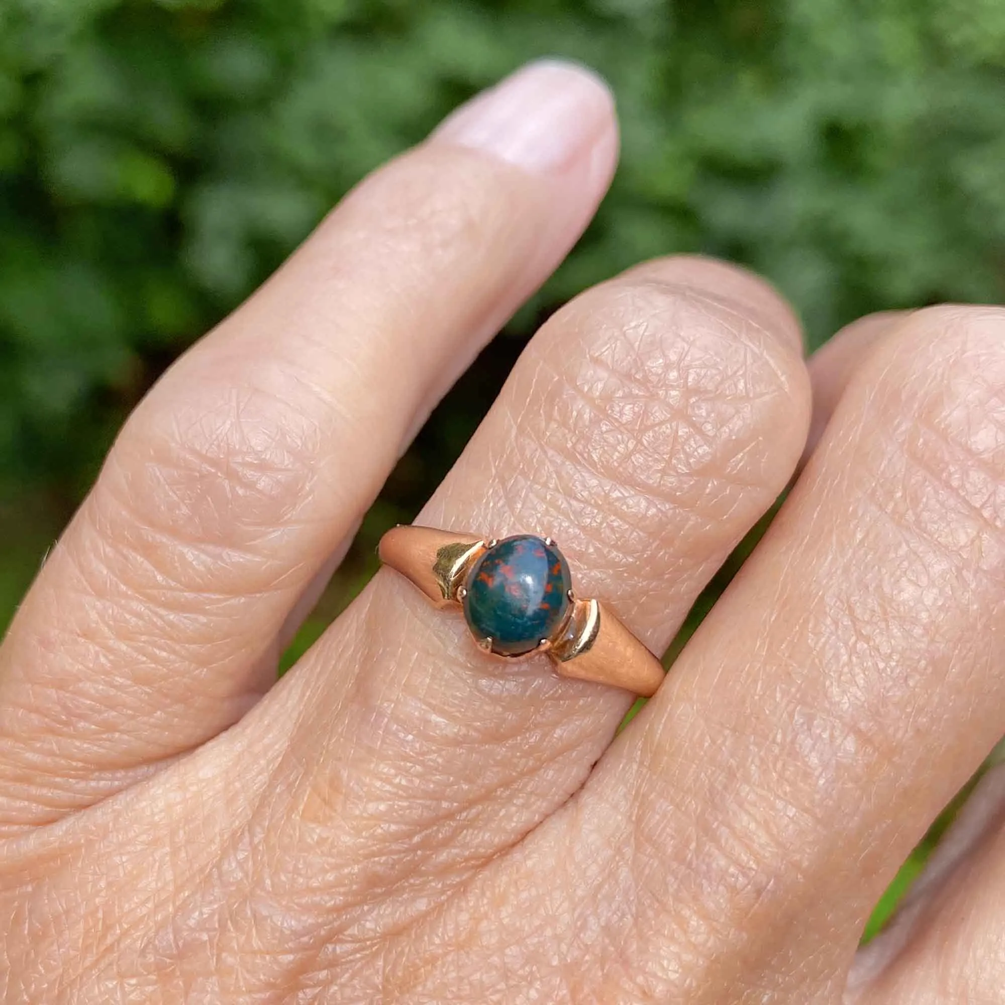 Antique Edwardian 14K Gold Bloodstone Ring