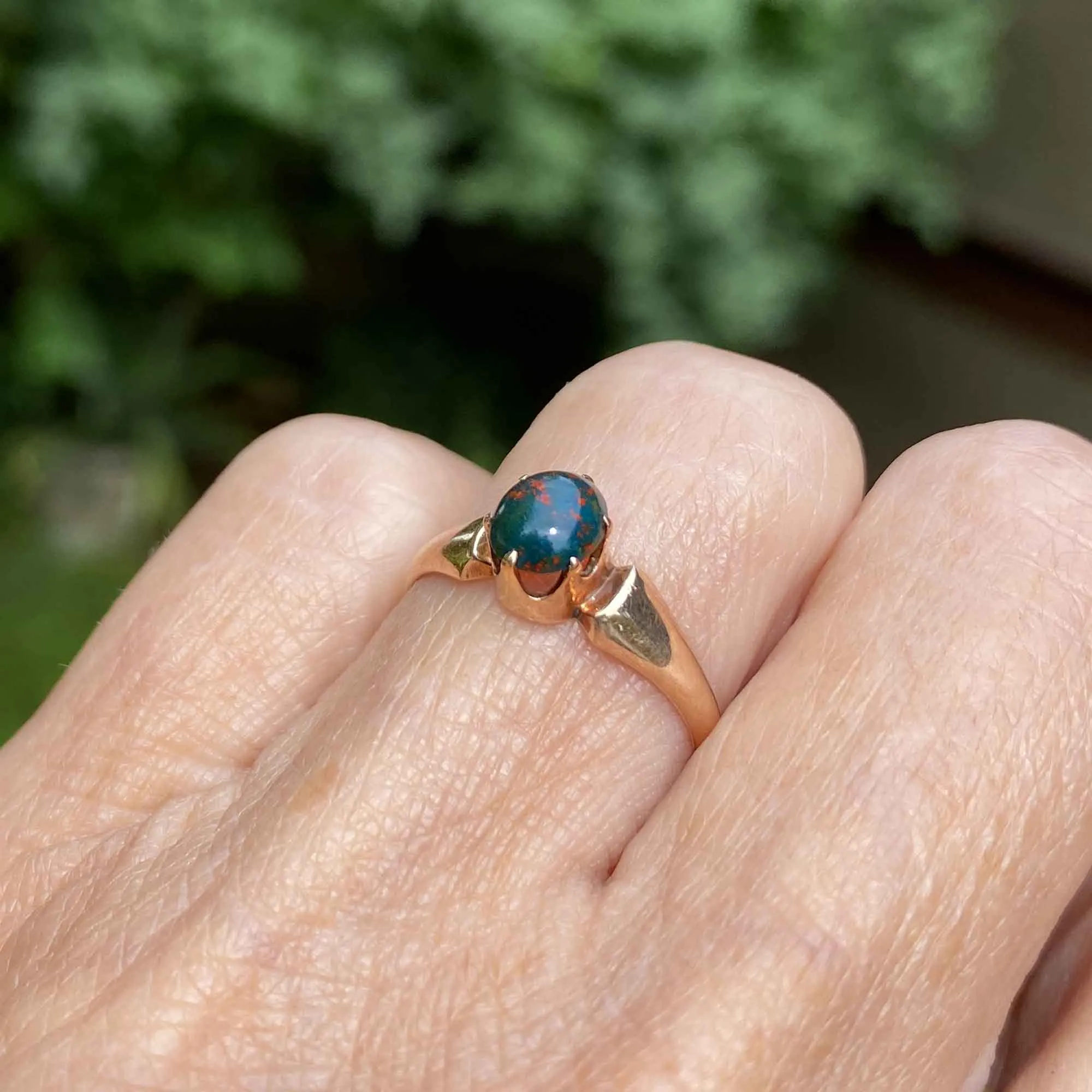 Antique Edwardian 14K Gold Bloodstone Ring