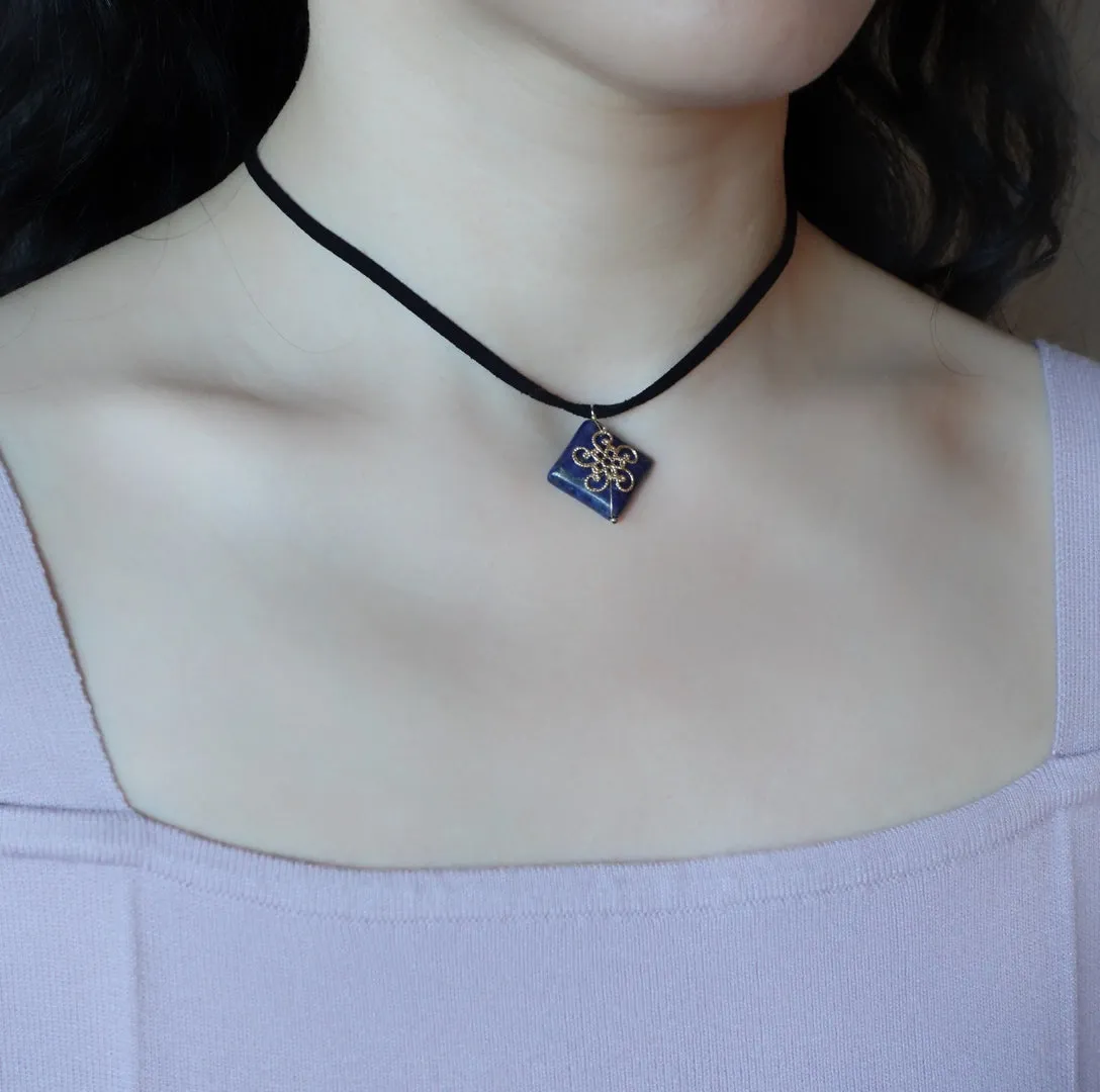 Black Choker Necklace with Lapis