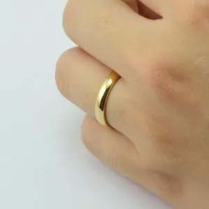 Classic Gold Wedding Band Engagement Ring Unisex