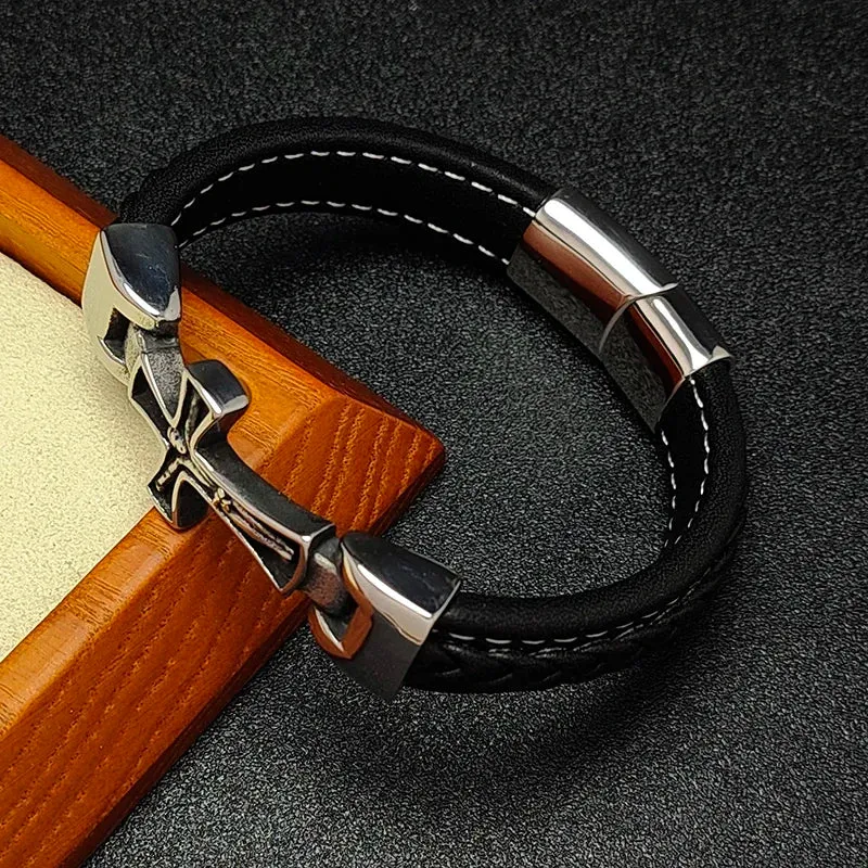 Cross casual leather bracelet