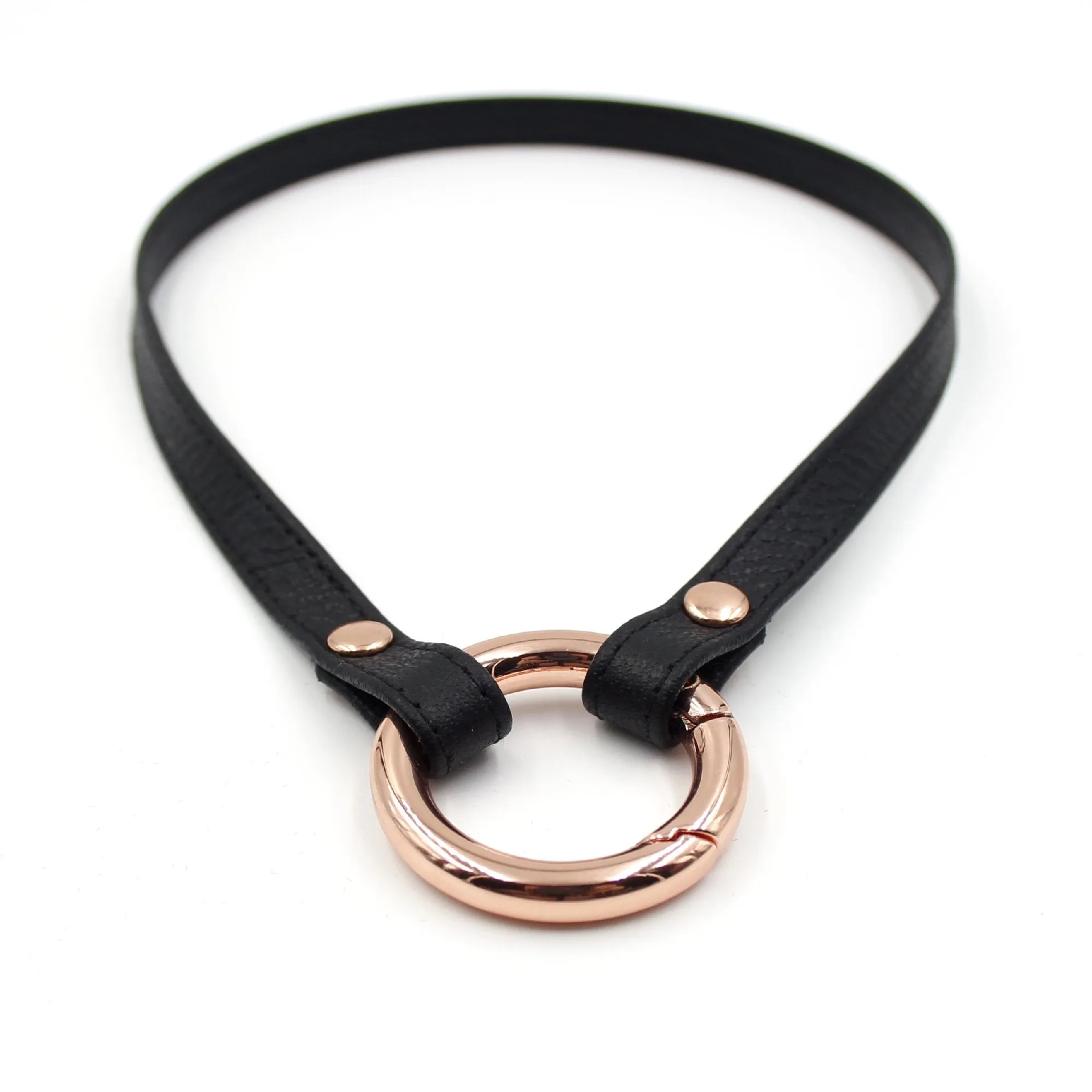 Design Your Own Sleek Ring of O Collar