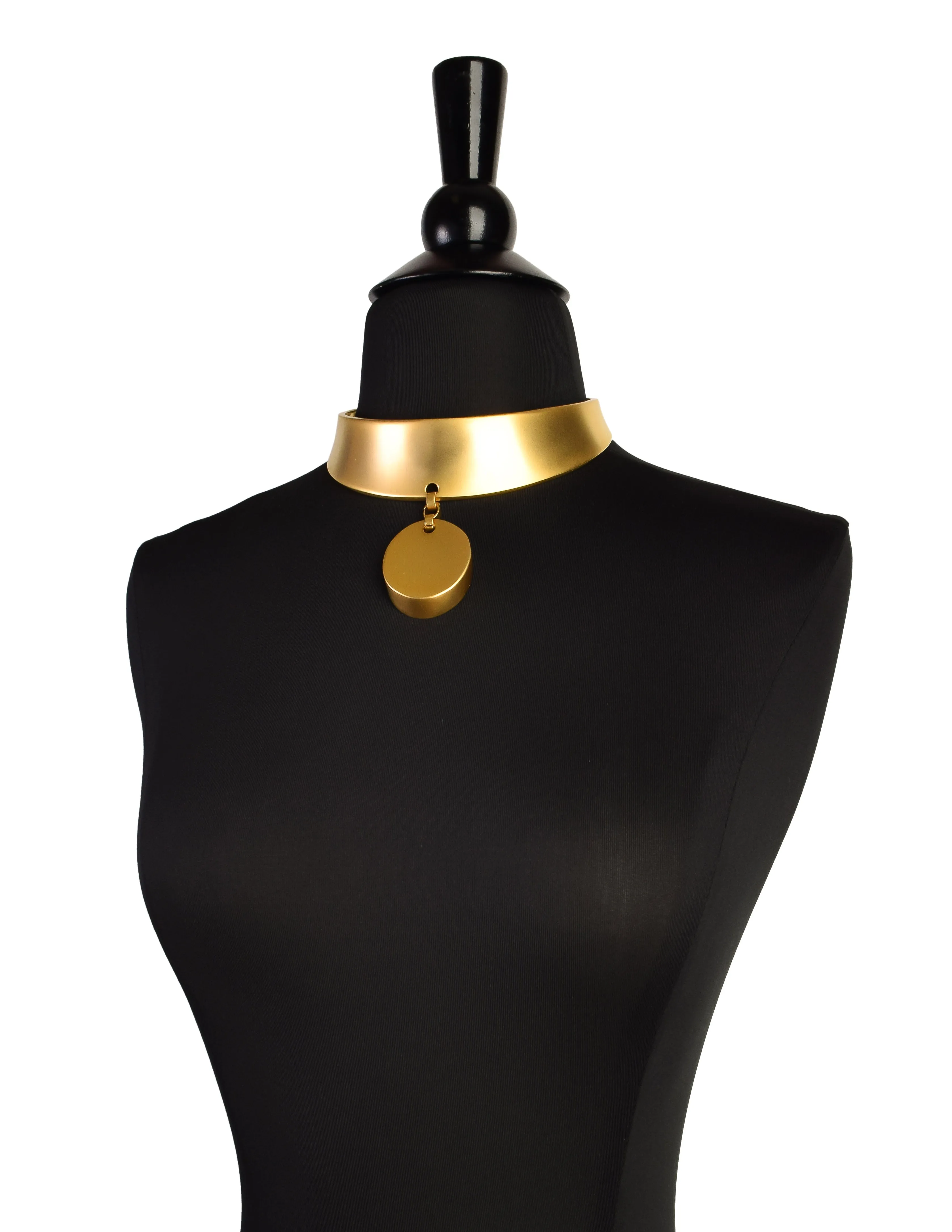 Donna Karan Robert Lee Morris Vintage Matte Gold Tag Collar Choker Necklace