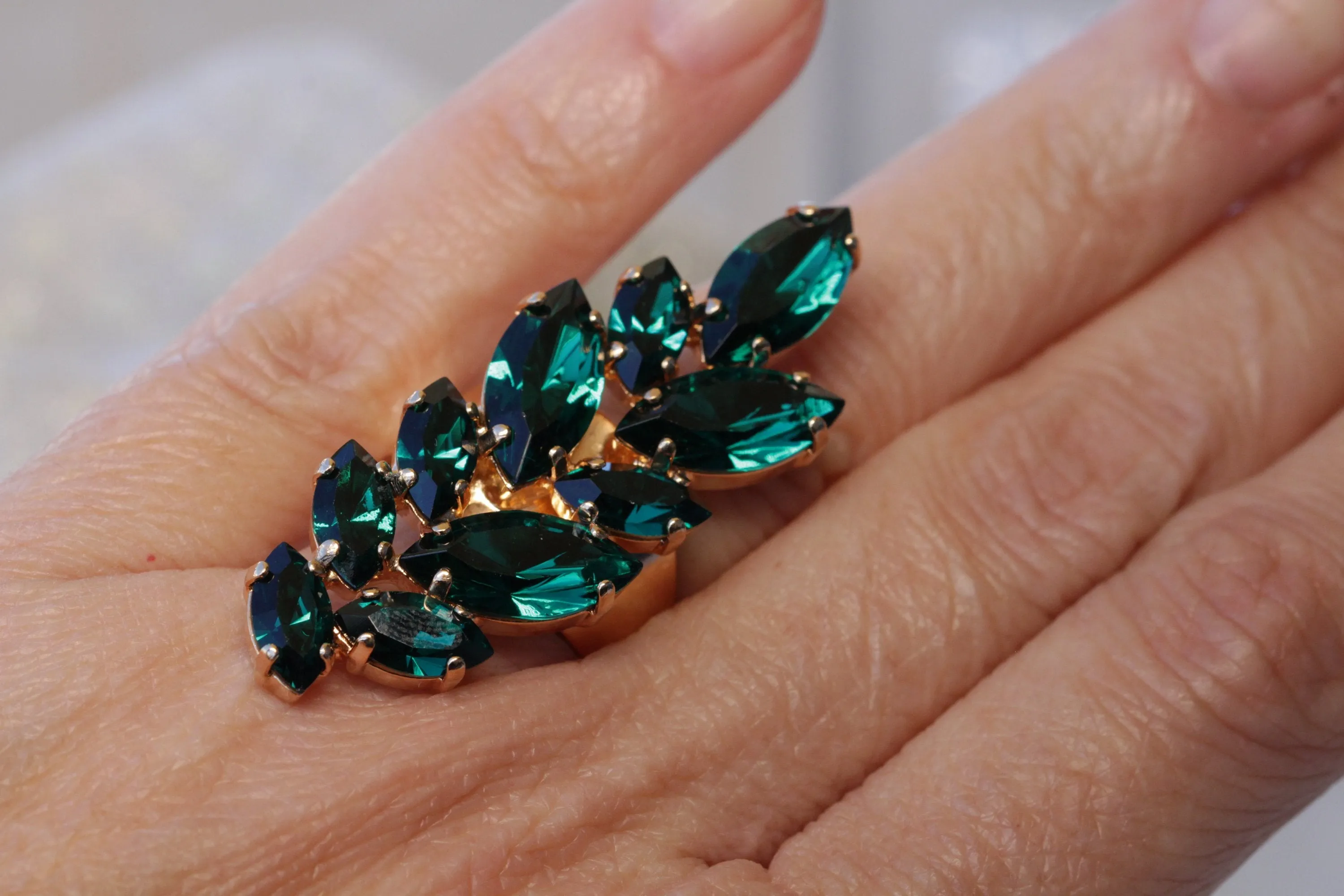 EMERALD RING