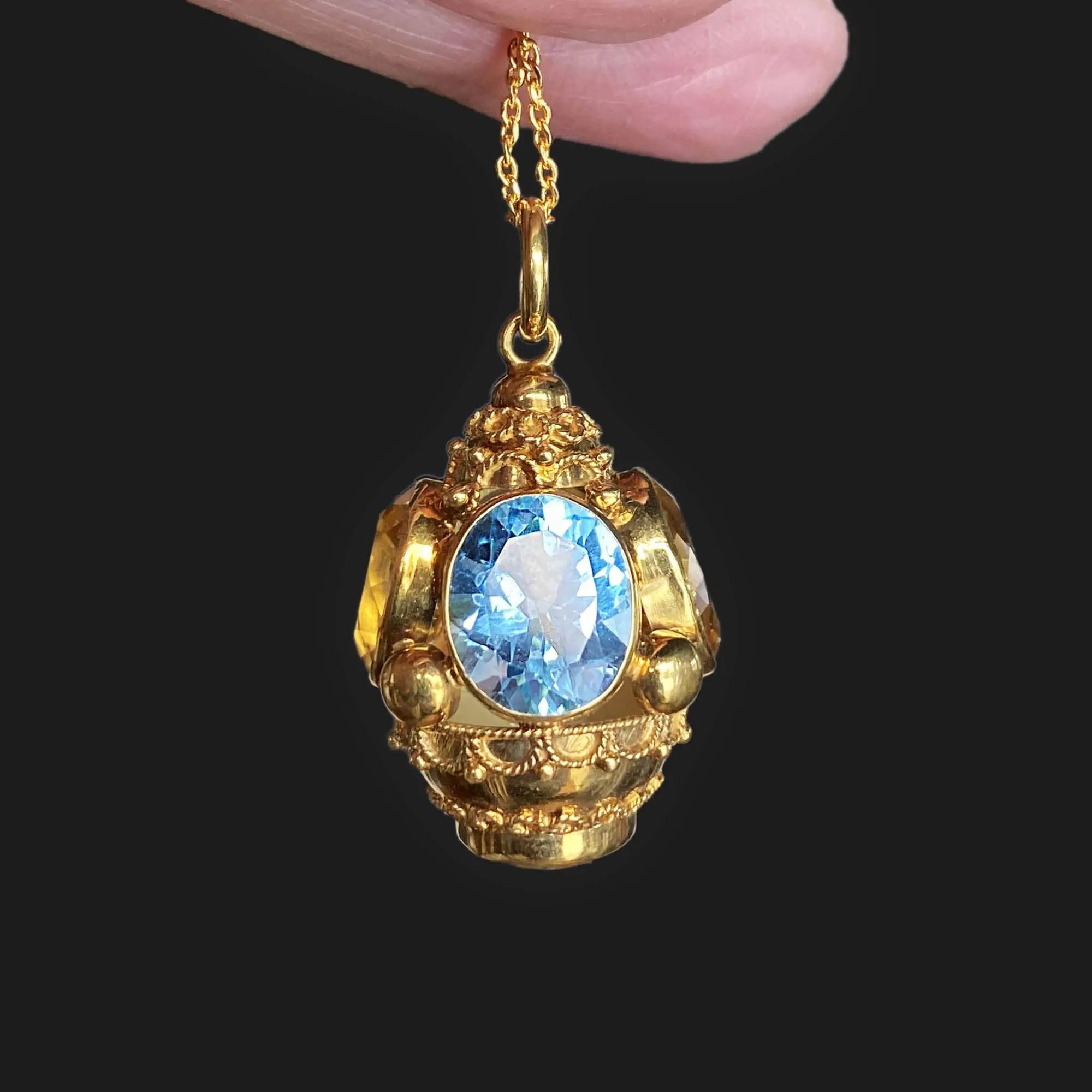 Fine 18K Gold Etruscan Pendant w Blue Topaz Citrine