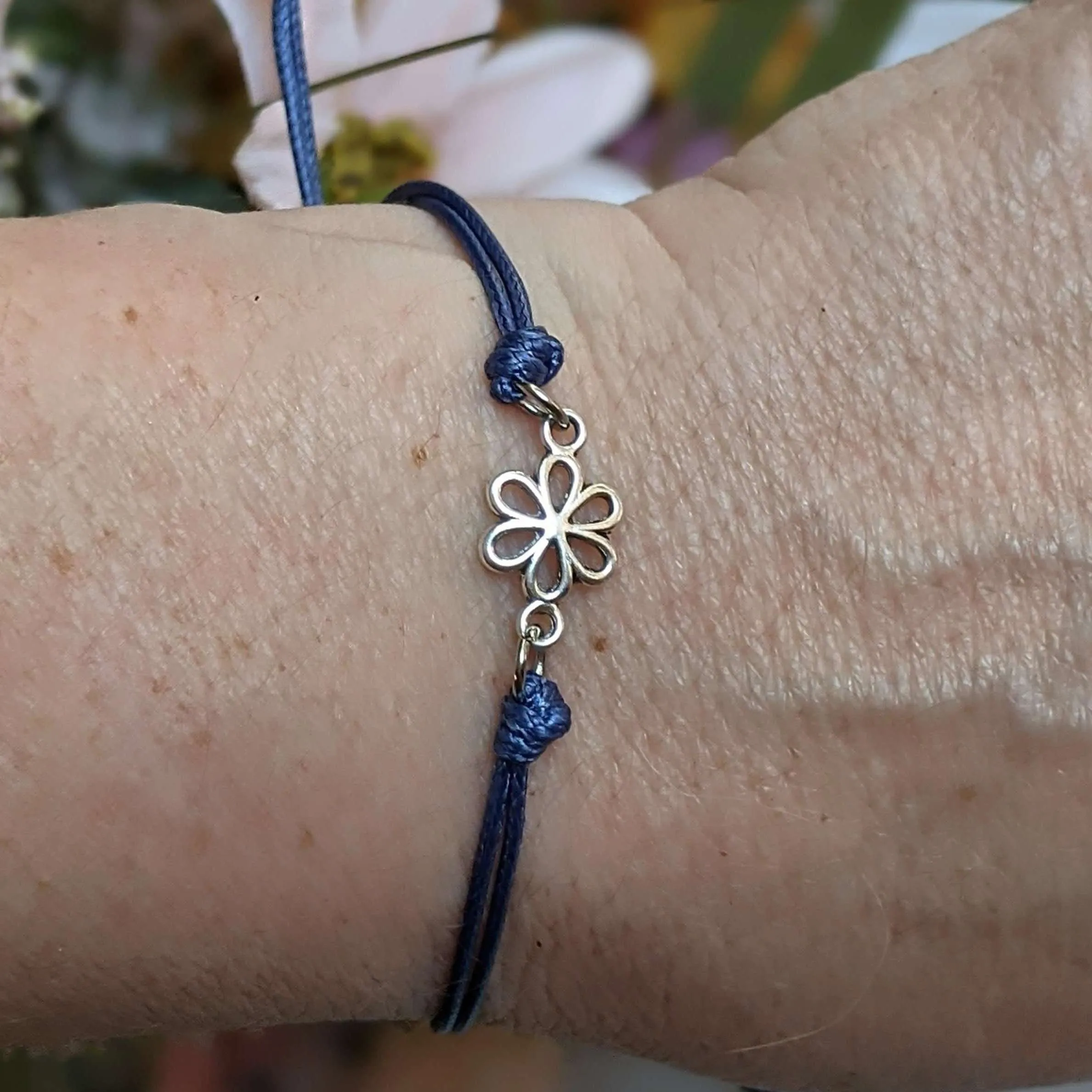 Flower Waxed Cord surfer Bracelet