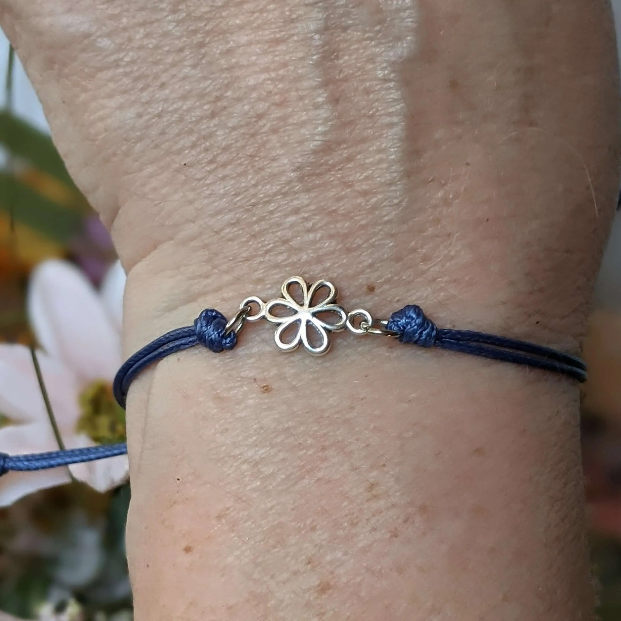 Flower Waxed Cord surfer Bracelet