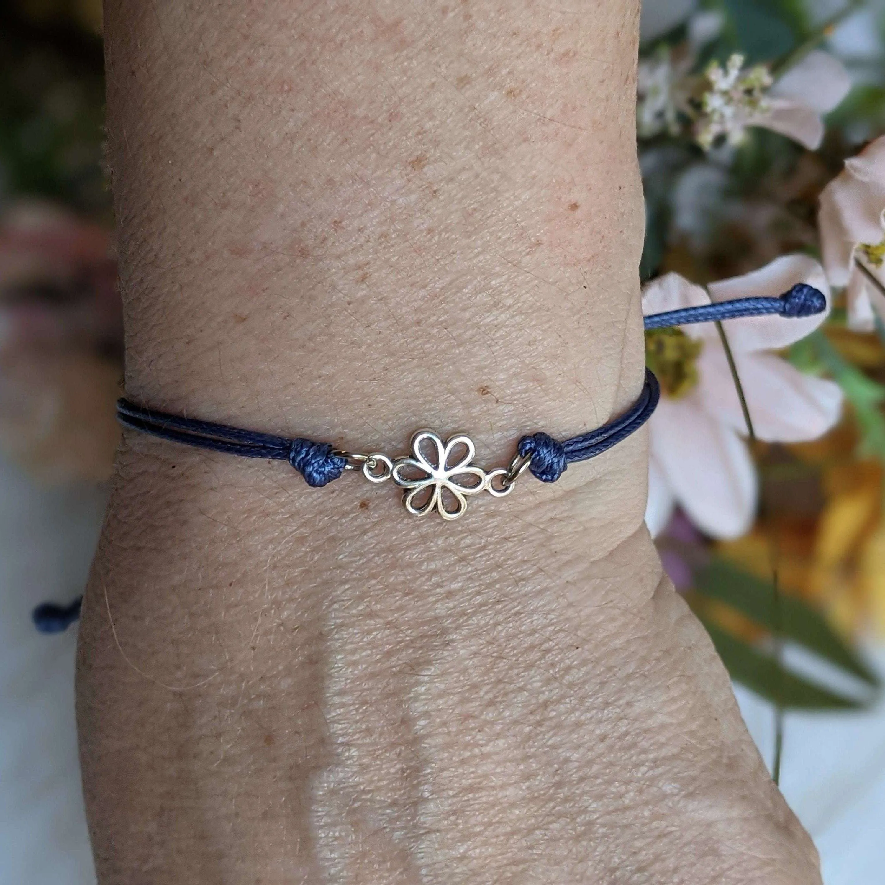 Flower Waxed Cord surfer Bracelet