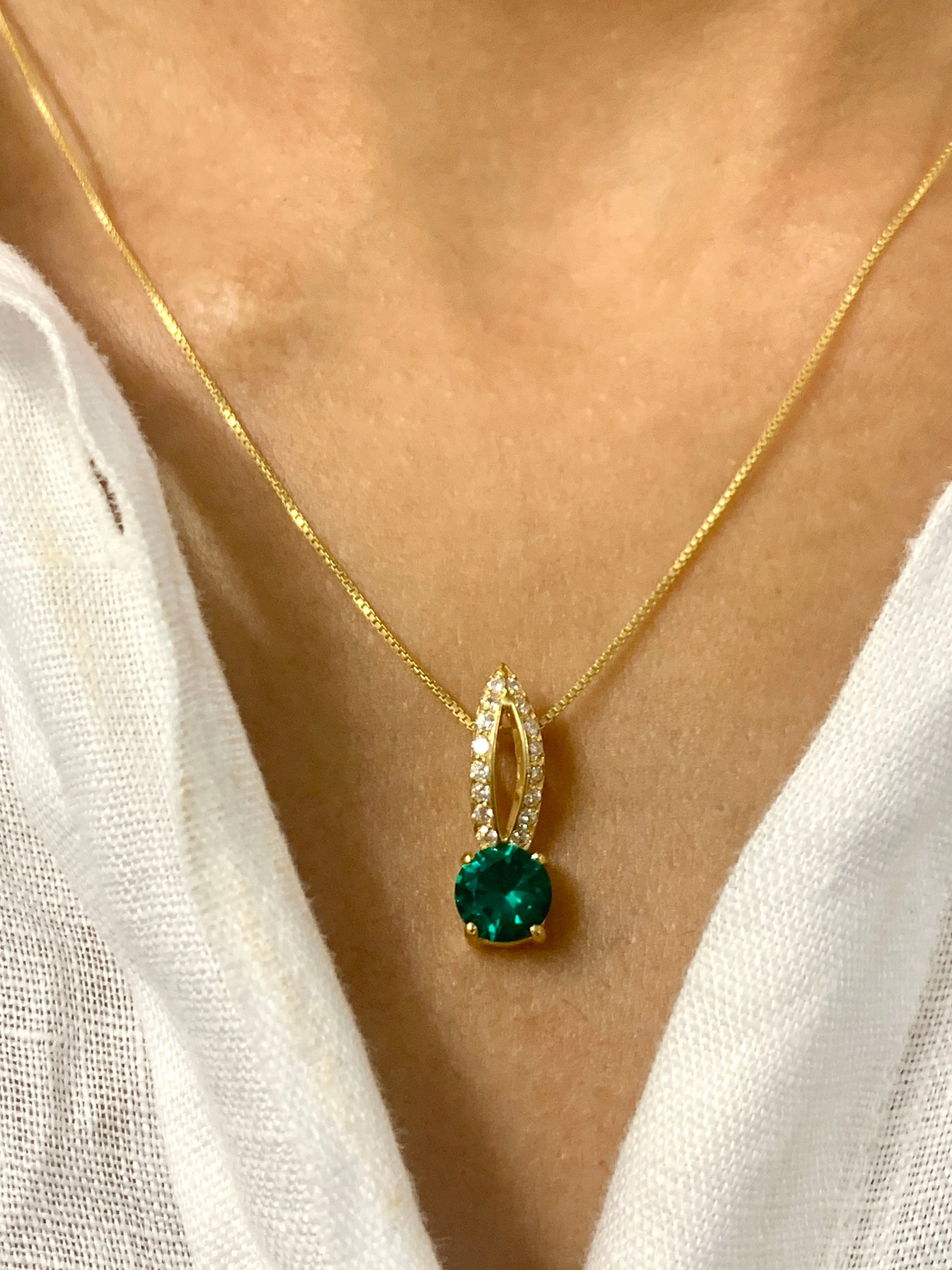 Gold Emerald Pendant - Vintage Emerald Necklace, Green Emerald Pendant