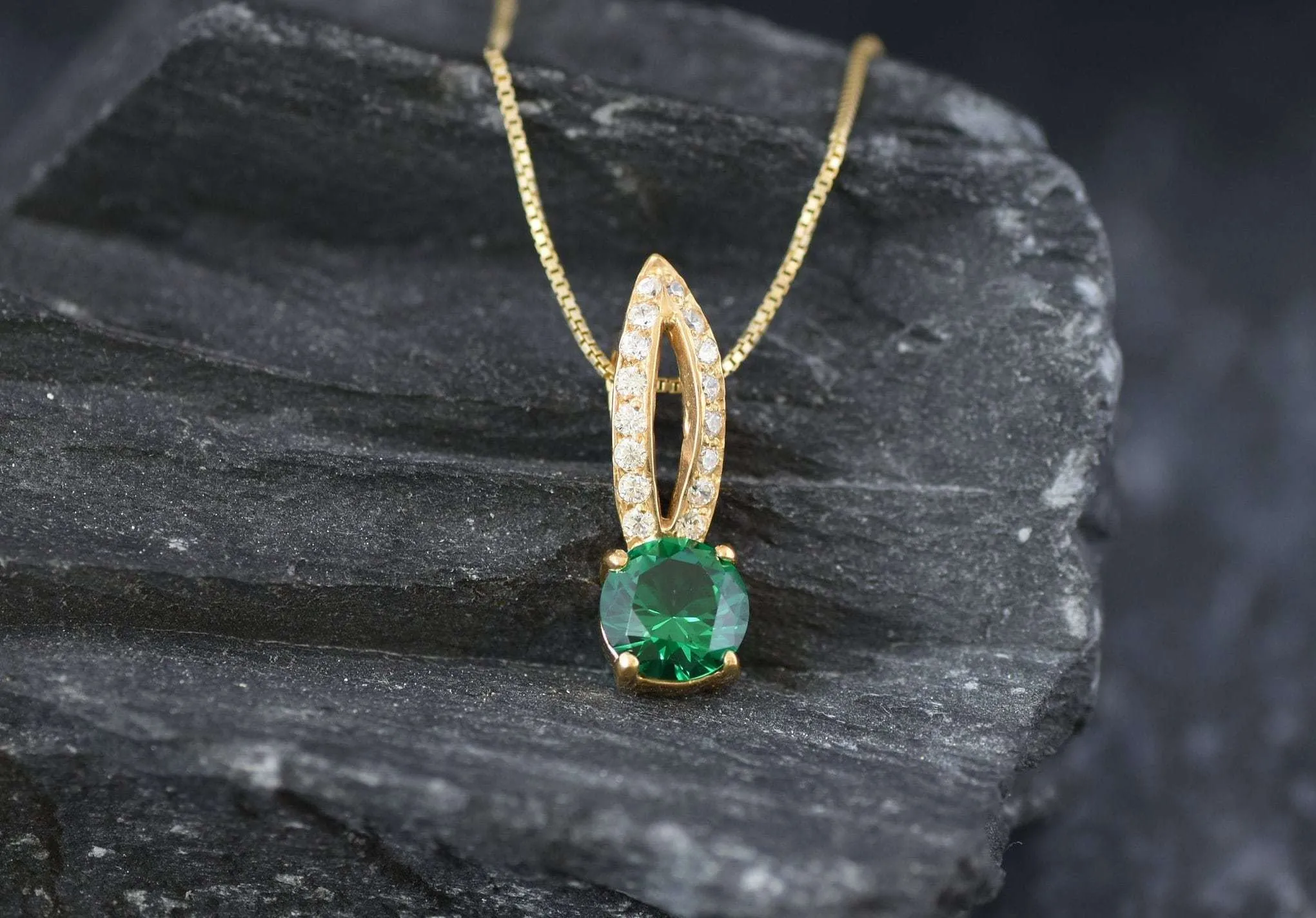 Gold Emerald Pendant - Vintage Emerald Necklace, Green Emerald Pendant