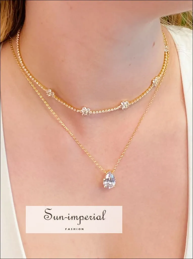 Gold Plated Shiny Flower Necklace