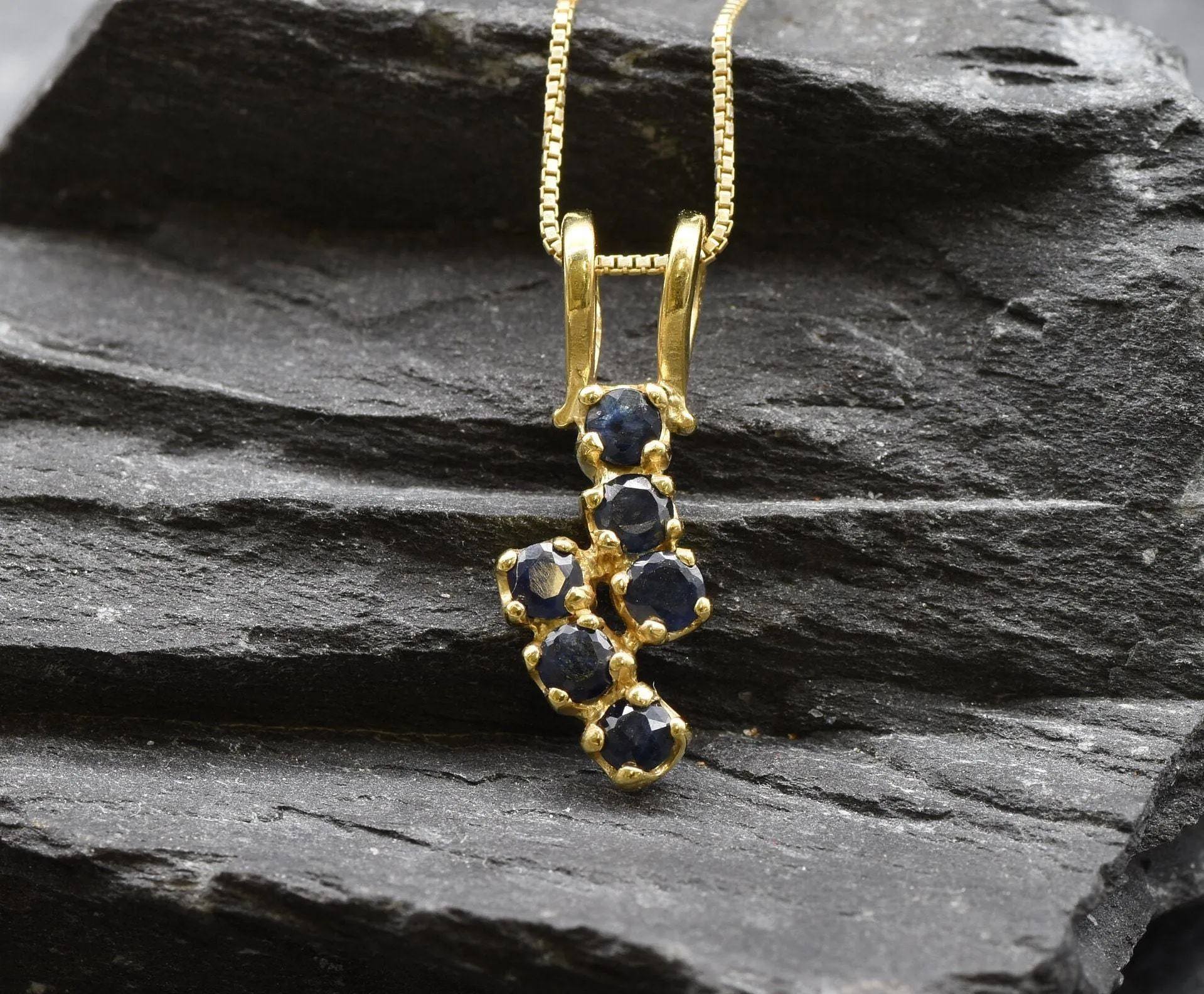 Gold Sapphire Pendant - Natural Sapphire Necklace, Blue Flash Pendant