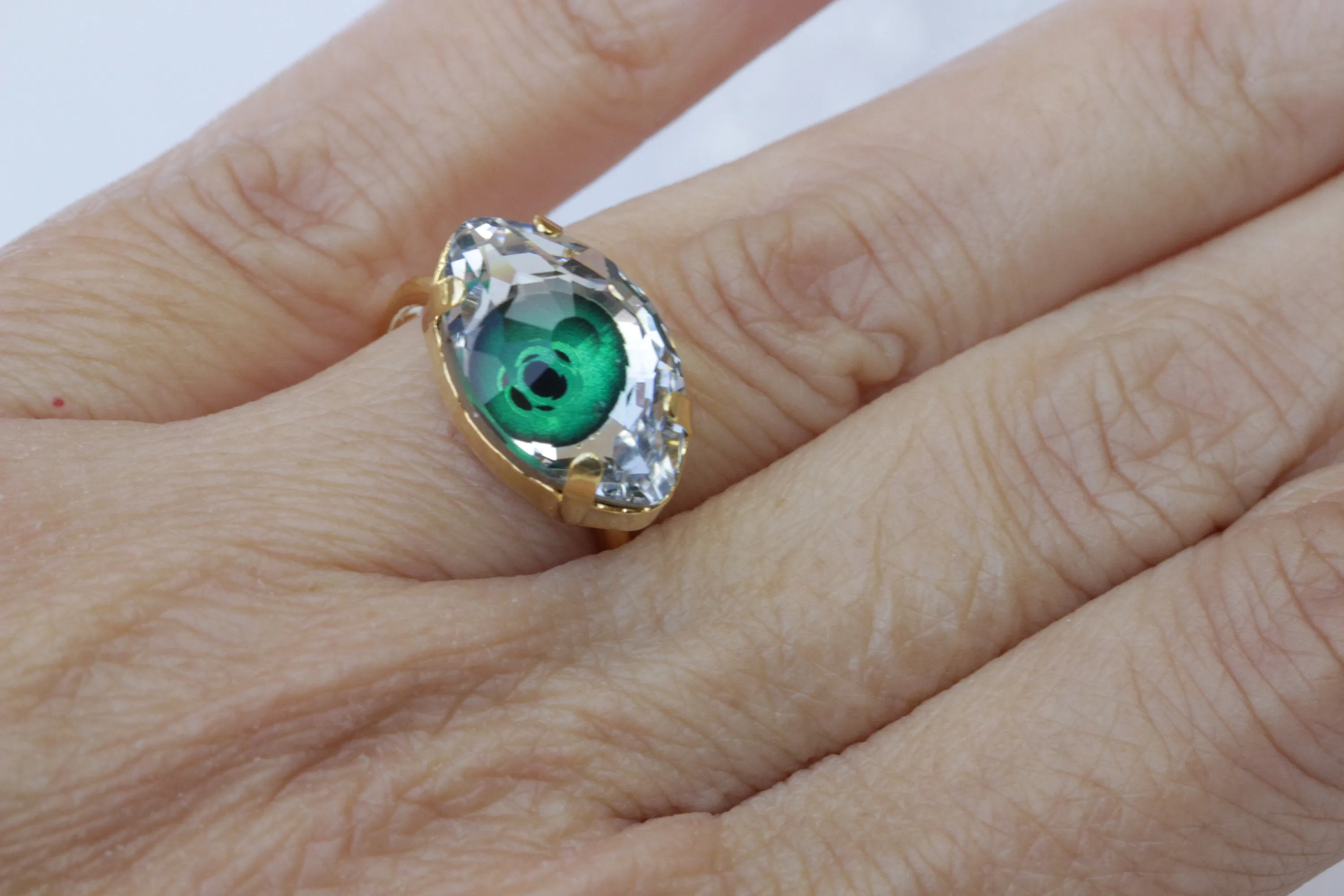 GREEN EYE RING