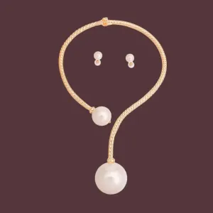 Highlight Timeless Beauty with Cream Pearl Choker Necklace Set Now!