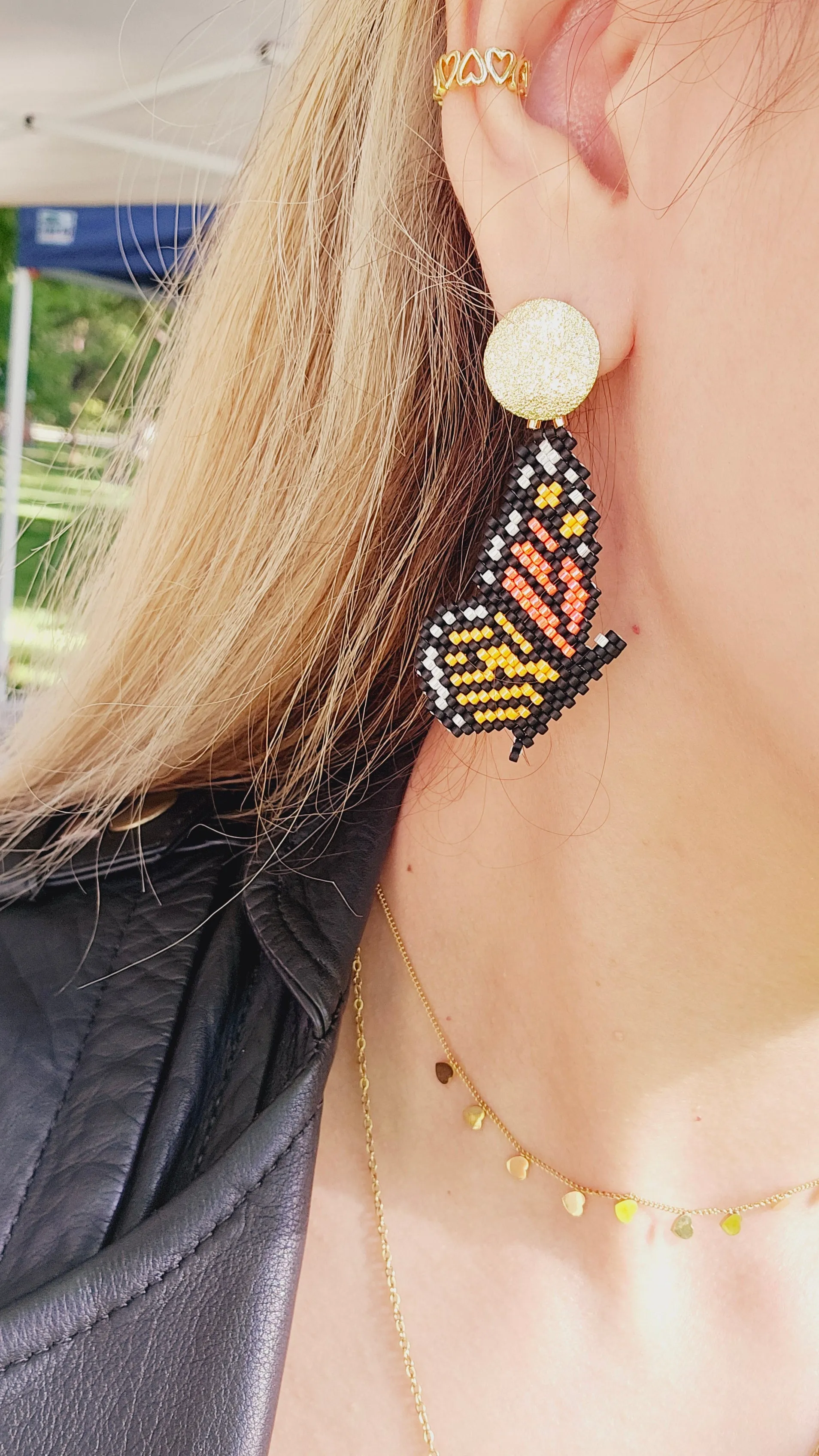 Monarch wings beaded earrings