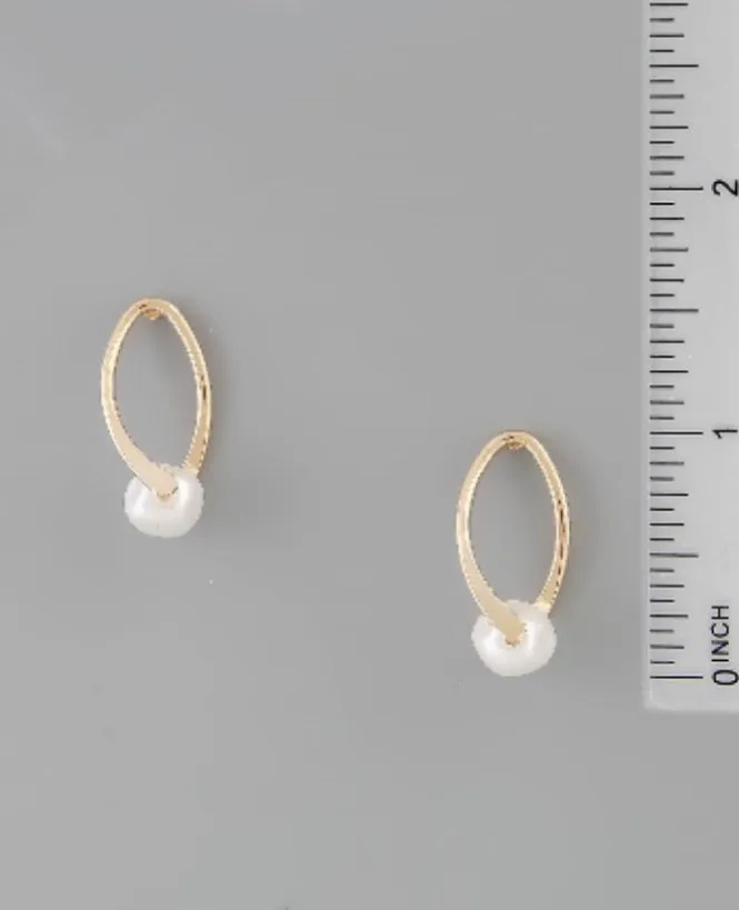 Pearl Drop Classic Twist Post Earrings - Gold