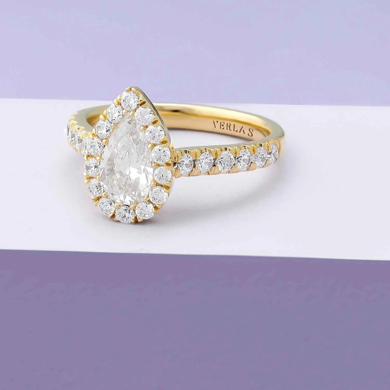 Signature Iconic Dewdrop Halo Ring