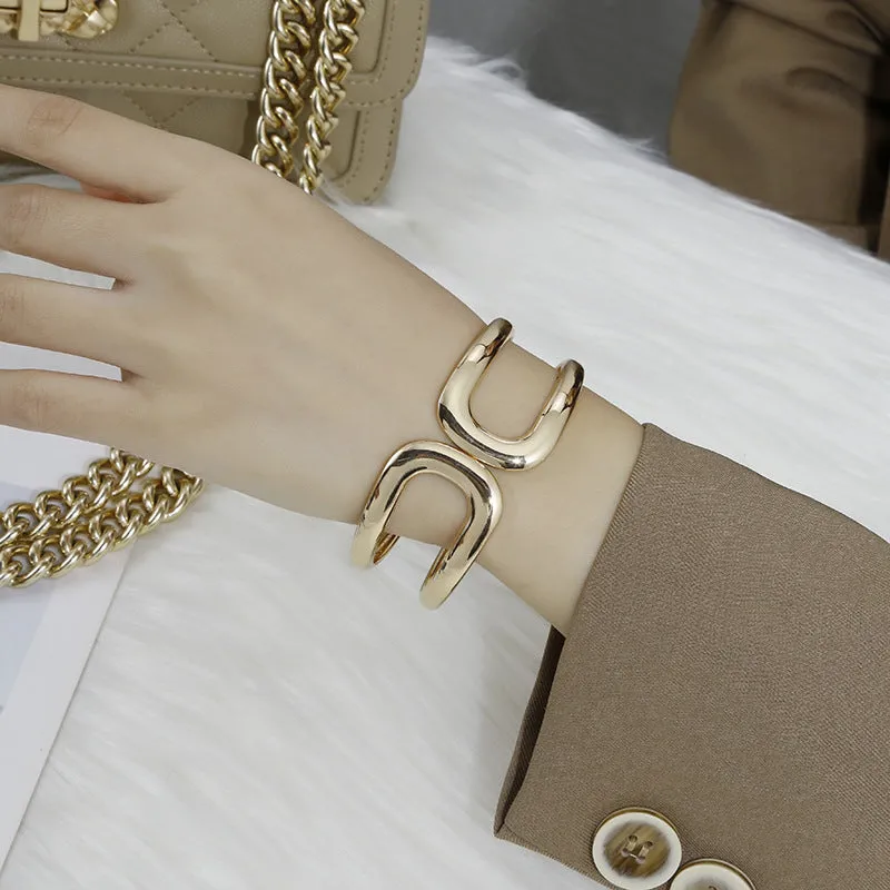 Trendy Hollow Bracelet Double Ring Zinc Alloy Women's Exaggerated Style Jewelry