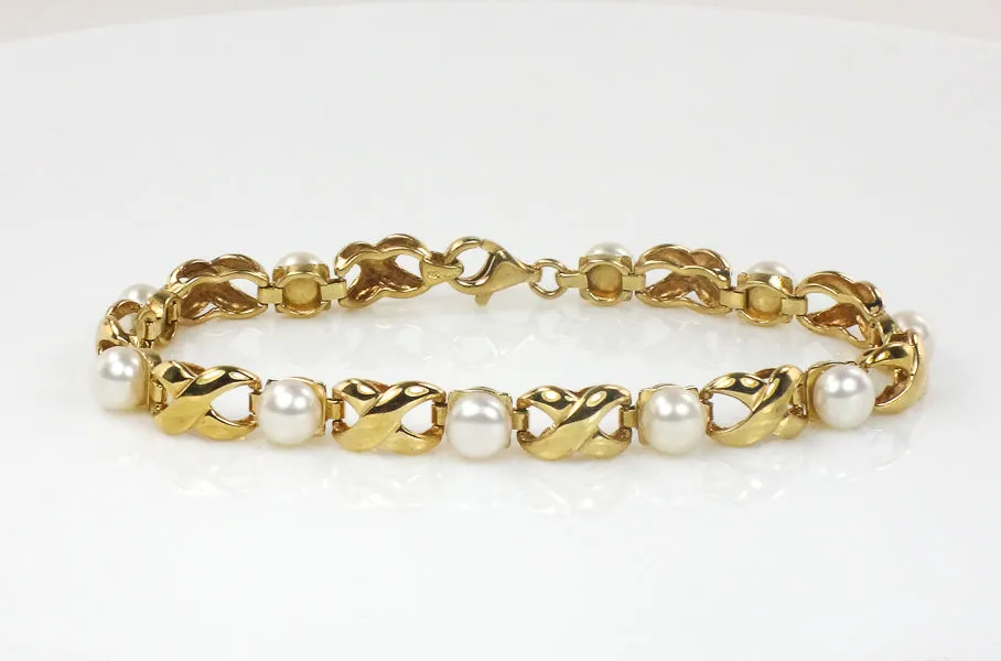 Vintage 14k Yellow Gold Pearl Bracelet, Hugs and Kisses Pearl Bridal Bracelet, June Birthstone Bracelet 7.5"