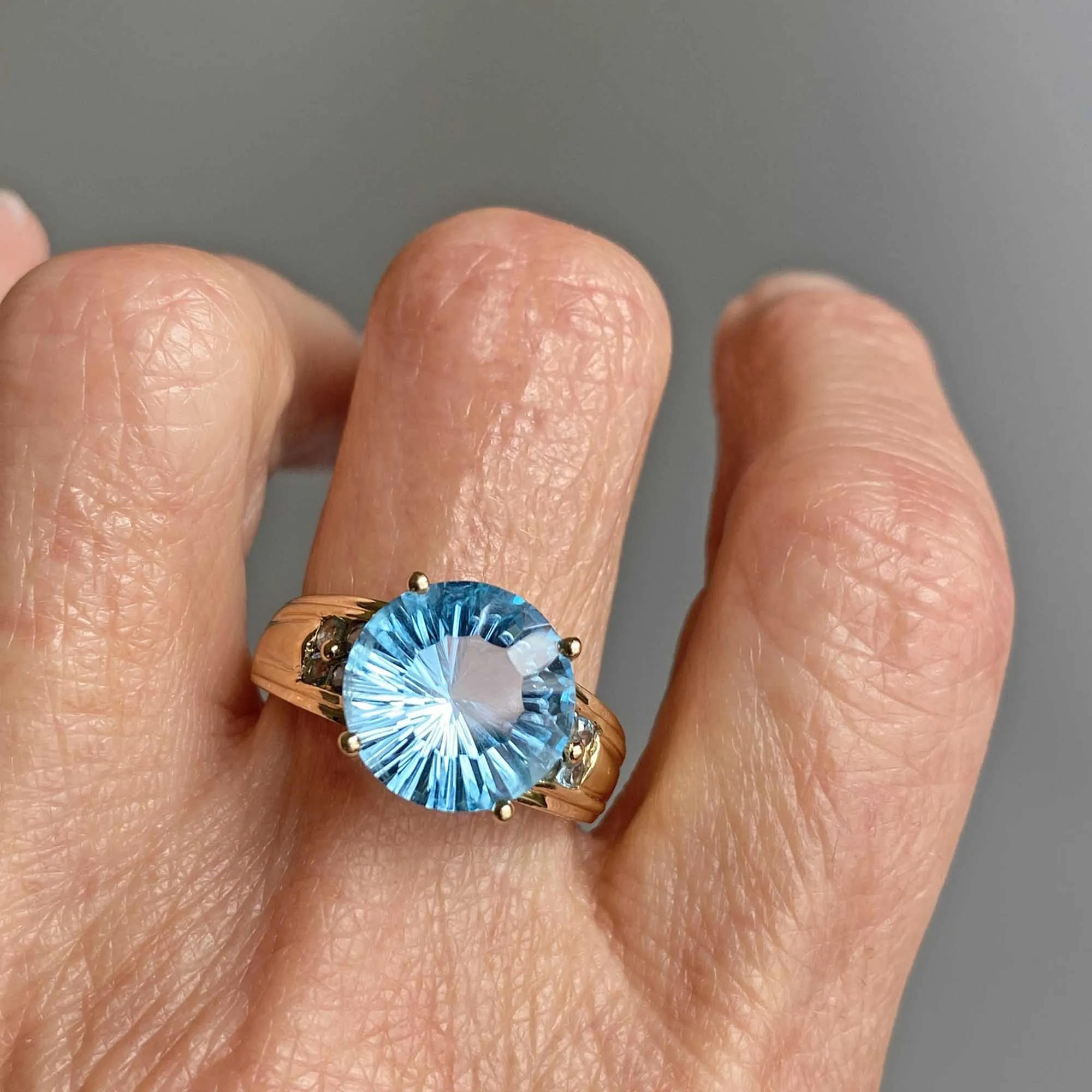 Vintage Fancy Cut Blue Topaz Ring in 14K Gold