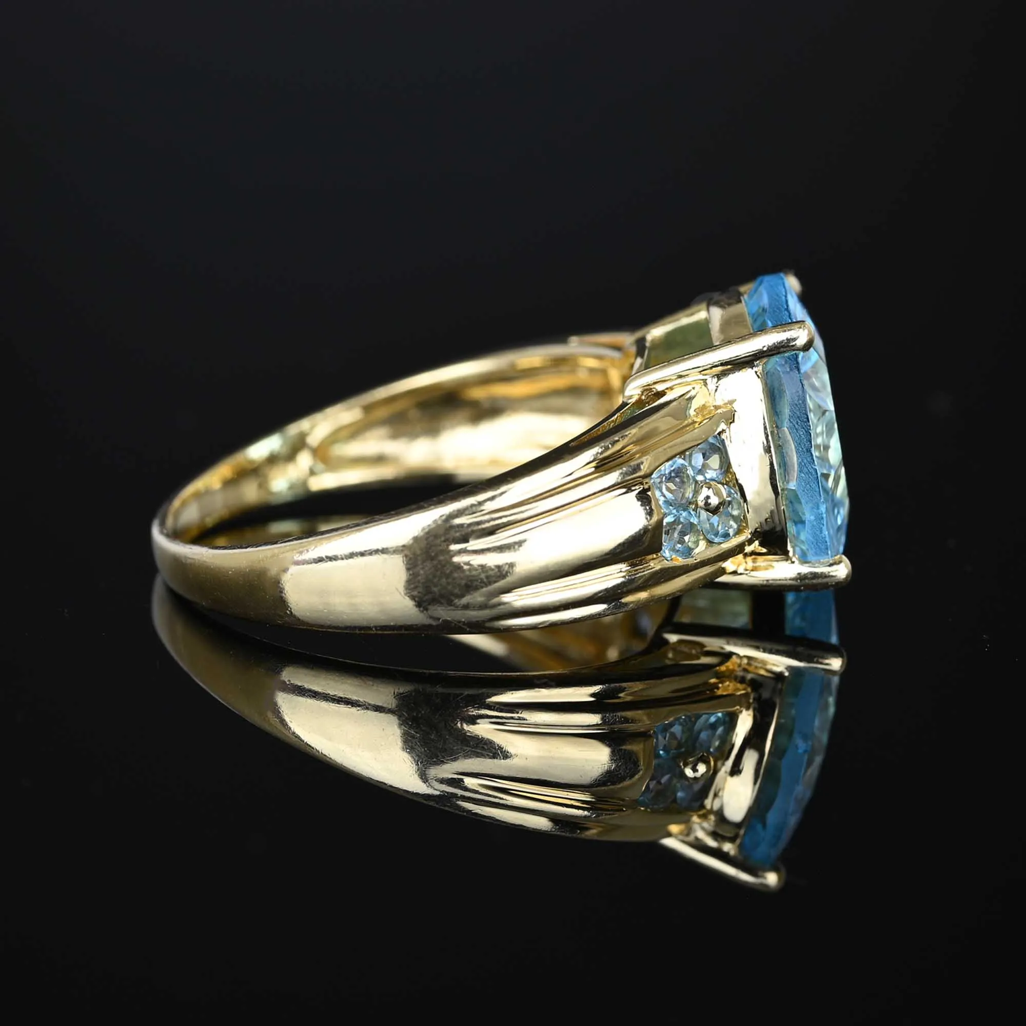 Vintage Fancy Cut Blue Topaz Ring in 14K Gold