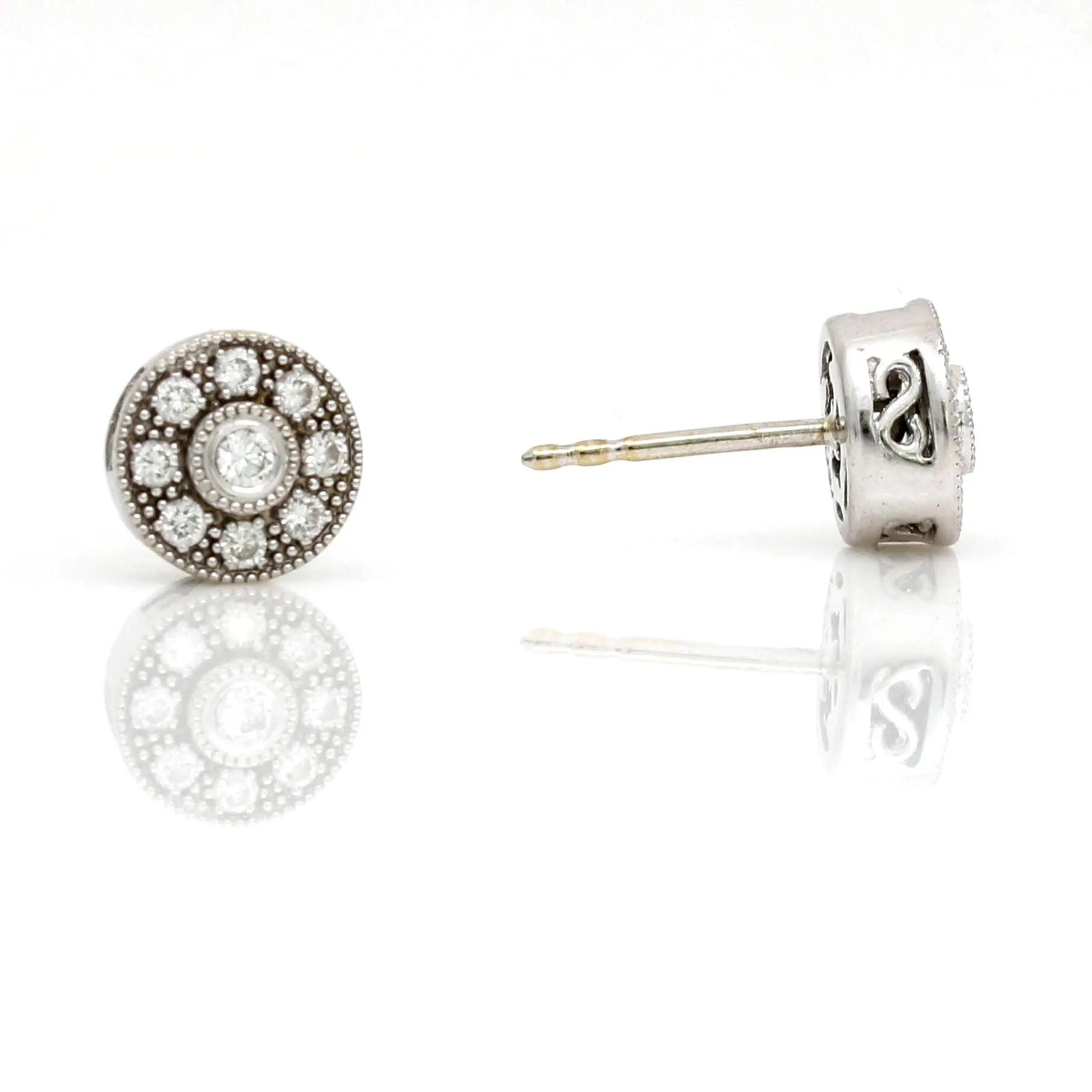 Women's Milgrain Diamond Stud Earrings in 18k White Gold